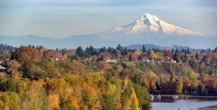 Oregon Clamps Down on Wholesaling With a New Legislation and Registry