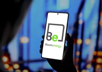 Main the Way forward for Decentralized Energy Options