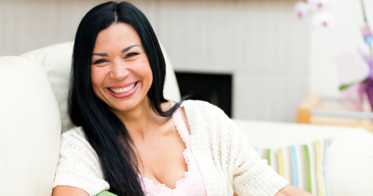 9 distinctive habits of people that look youthful than they really are, in accordance with psychology