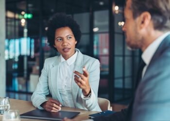Find out how to Establish Leaders Who Really Match Your Firm Tradition