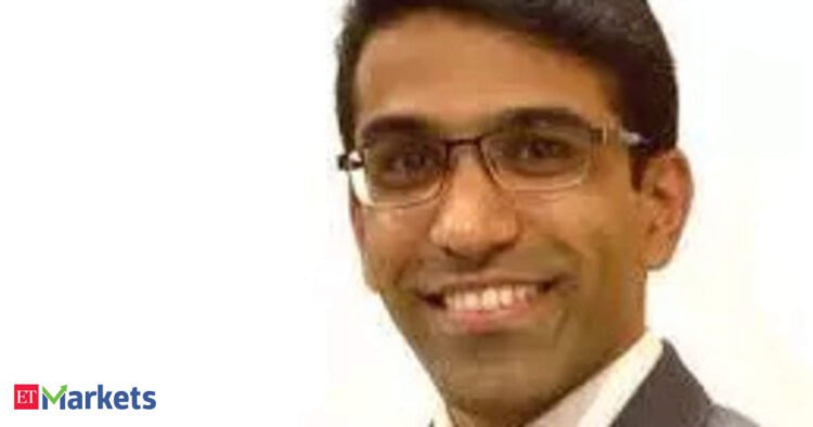EV: Incumbent auto firms poised to steer India’s EV transition: Raunak Onkar