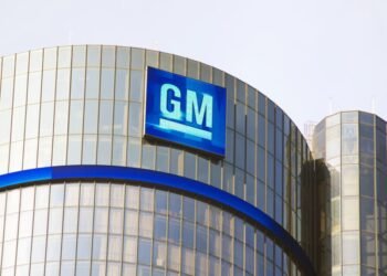 Tesla Homeowners Keep True To Their Automobiles, Whereas GM Retains The Most Loyal Clients – Tesla (NASDAQ:TSLA), Basic Motors (NYSE:GM)