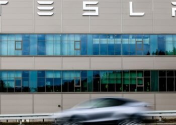 Tesla’s workers at German plant demand higher working circumstances