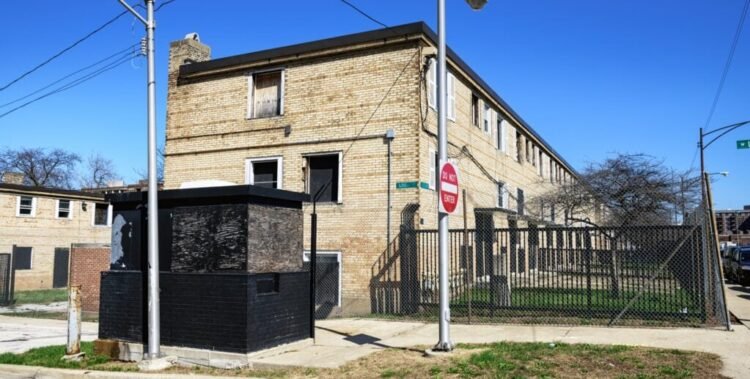 A Brief Historical past of Public Housing in america