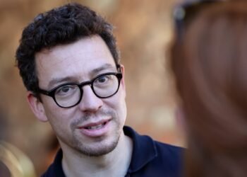 Duolingo Will Exchange Contract Employees With AI, CEO Says