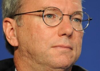 Ex-Google CEO Eric Schmidt: AI that’s ‘as sensible as the neatest artist’ will likely be right here in 3 to five years