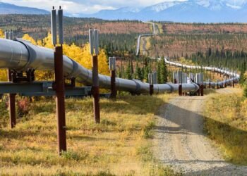 4 Pipeline Shares to Purchase With $1,000 and Maintain Perpetually