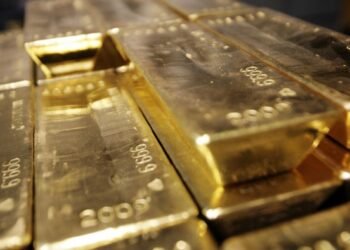 Gold hits $3,500 for first time as Donald Trump’s assault on Jay Powell rattles markets