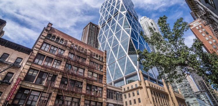 Hearst Ventures shuts down Israel workplace