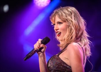 Taylor Swift Reclaims Possession Of Her First 6 Albums From Scooter Braun: ‘All Of The Music I’ve Ever Made Now Belongs To Me’
