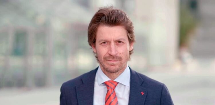 Dovi Frances Group 11 fifth fund shrinks