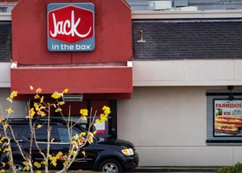 Well-liked fast-food burger chain closes all eating places in key space