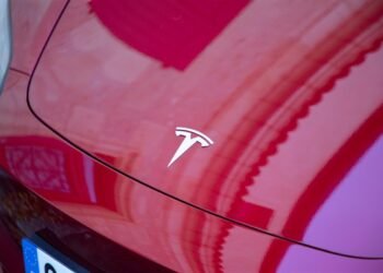 Downgrades Miss as Tesla Inventory Positive aspects 14% on Development Bets