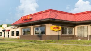 73-year-old family dining franchisee files Chapter 11 bankruptcy