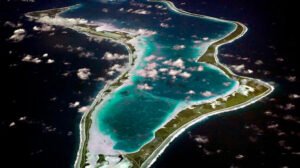 Tory peers force UK to pause passage of Chagos Islands bill after US criticism