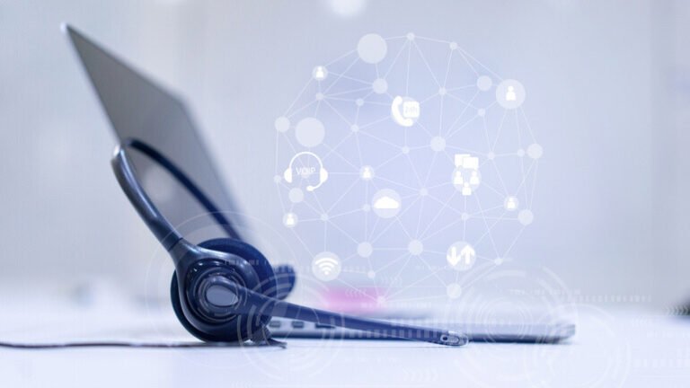 Top 5 virtual landline providers for small businesses