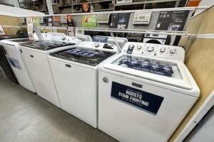 Americans shouldered nearly 90% of the $264 billion in tariff costs, says N.Y. Federal Reserve Bank