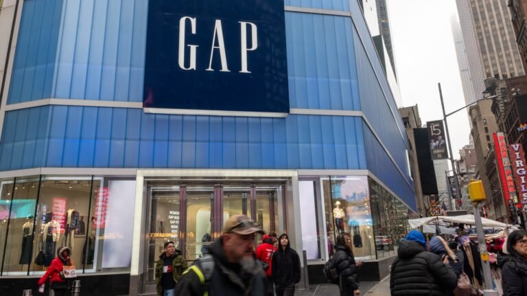 Stocks making the biggest moves premarket: Oil stocks, Gap, Marvell Technology, Samsara and more