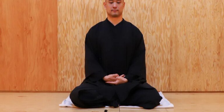 Buddhist monk says workers struggle to wind down—he shares 30-second tip to reset