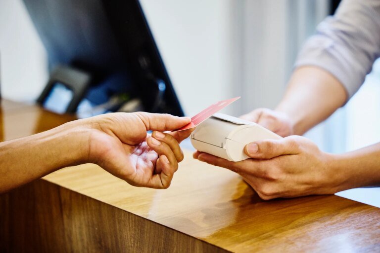 Ollie's Bargain Outlet: Solid 2026 Outlook, Attractive Valuation