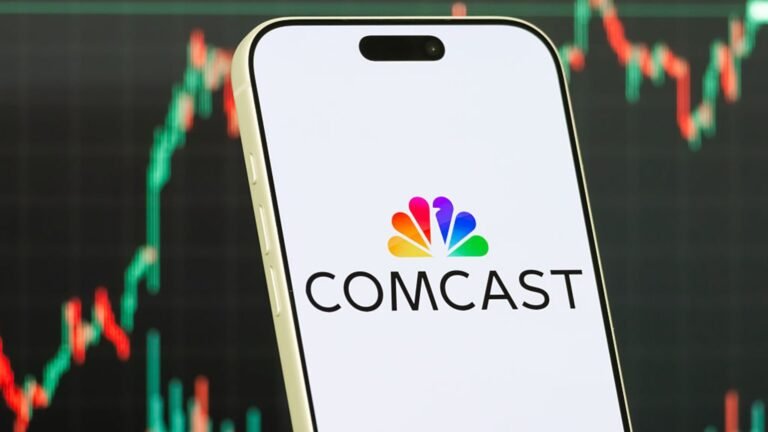 Comcast (CMCSA) earnings Q1 2026