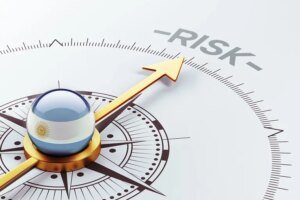 Navigating Risk in Retail Investment Funds
