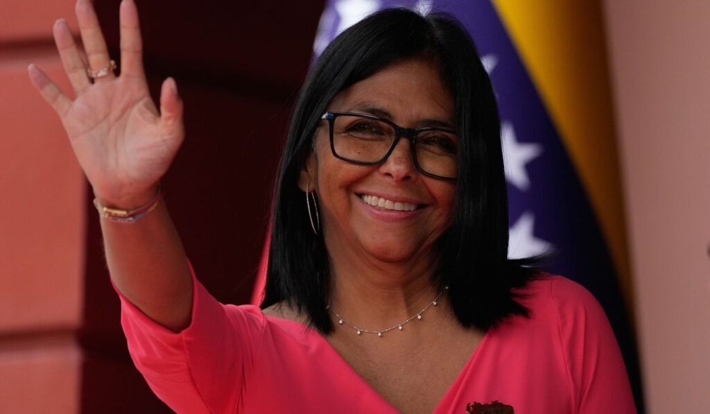 Venezuela’s leader visits Barbados seeking oil and gas investments