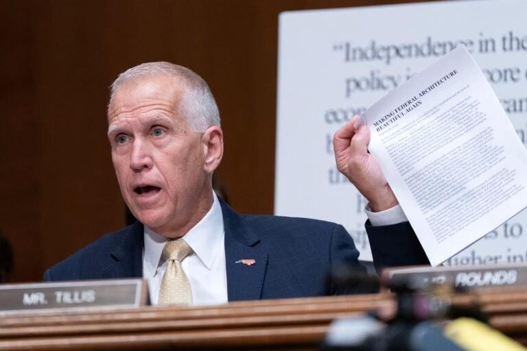 Tillis drops Warsh blockade after DOJ ends Powell probe