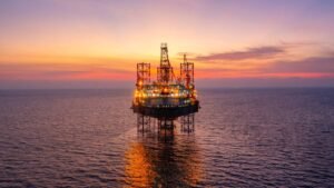 United Airlines CEO makes stark warning about ticket prices