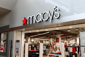 Macy's: Healthy 4% Dividend Amid Bump In Comp Sales