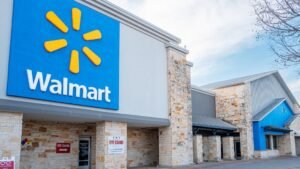 Walmart executives depart under CEO John Furner
