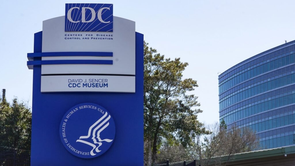 American tests positive in Congo