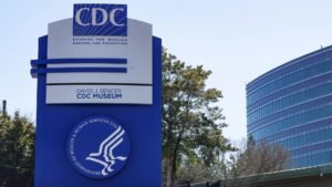 American tests positive in Congo