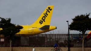 Carrier collapsed after it ‘ran out of runway’