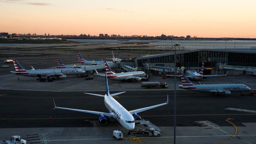 Sinkhole shuts runway at LaGuardia Airport, delaying flights