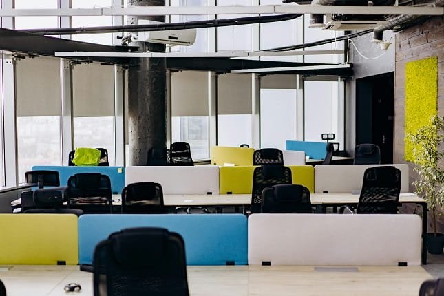Small Business Guide to Opening a Satellite Office Overseas