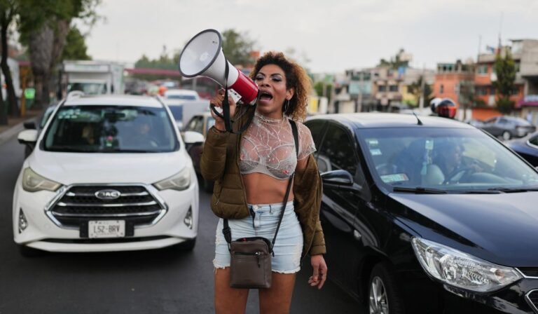 Strippers, massage parlor workers striking in Montreal ahead of Canadian Grand Prix