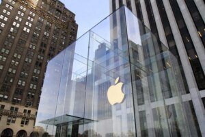 Apple AI Settlement to Pay $250 Million to iPhone Users
