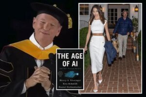 Ex-Google CEO Eric Schmidt booed at Arizona commencement over AI, sex harassment claims
