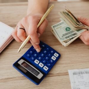 13 Common Investing Mistakes Wealthy People Make (How Many Are You Making?)