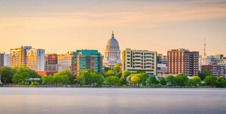 Redfin Ranks Several Midwest Neighborhoods as the Hottest Markets in the County—But Should You Invest There?