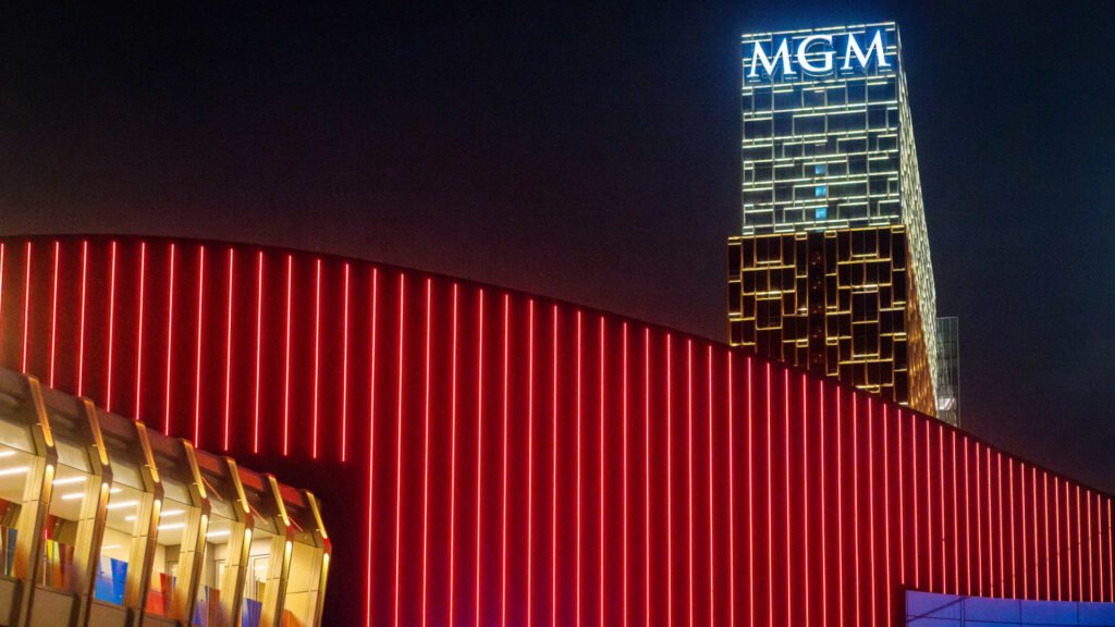 Barry Diller’s People bids to buy casino giant