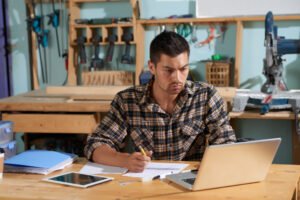 Small firms have to report profit and loss from 2028
