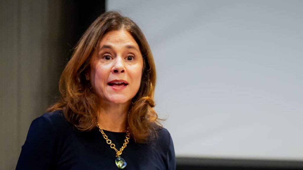 Dallas Fed President Logan calls for ‘modestly’ higher interest rates