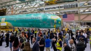 United needs to decide what to do with its old Boeing 737 Max 10 seats