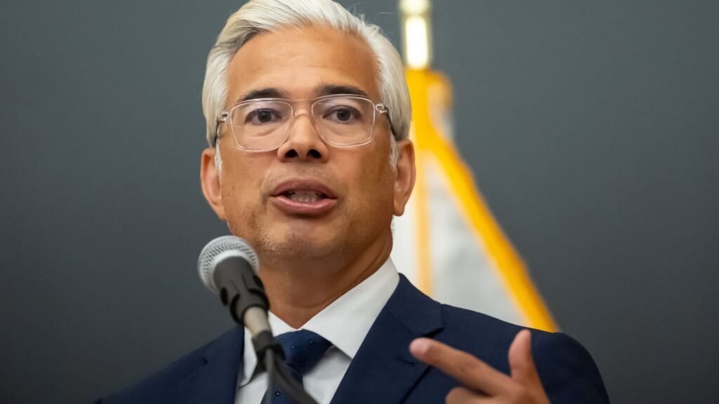 Settling Paramount-WBD suit would require ‘robust’ remedies