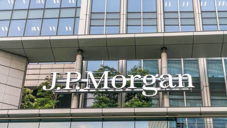 Wells Fargo makes aggressive JPMorgan prediction