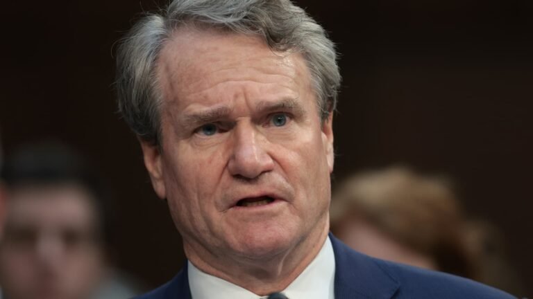 Bank of America (BAC) Q3 investment banking fees to drop over 10%