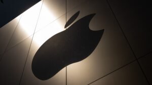 Stocks making the biggest moves premarket: AAPL, CASY, SIG