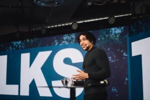 Your Book or Keynote May Not Pay Much — But Here’s How to Tell If It’s Winning You Better Clients
